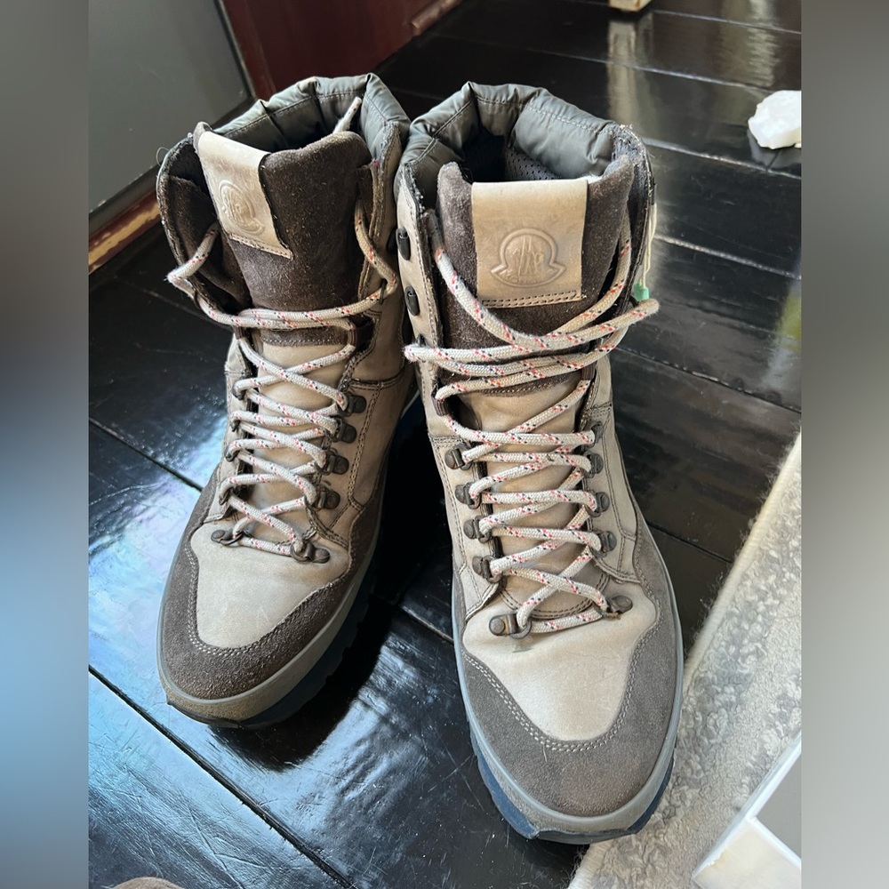 Moncler men’s boot 45 grey